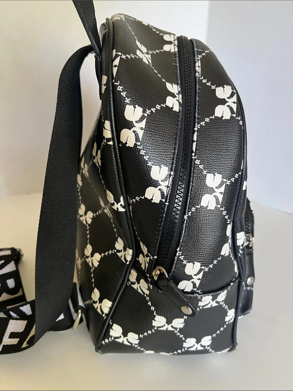 Karl Lagerfeld Khloe Backpack